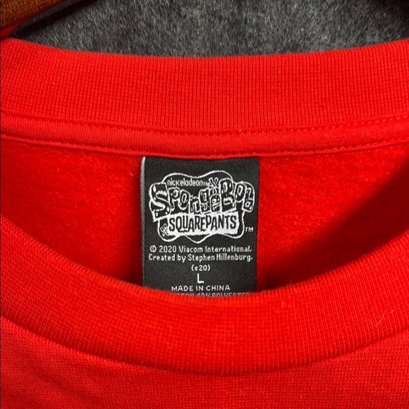 SpongeBob Squarepants Red Crewneck Sweater with Festive Design - Picture 2 of 4